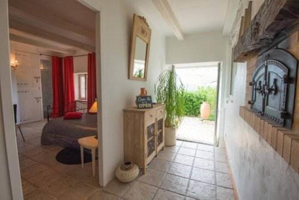 Auberge Du Canabal Lauzerte Pokoj fotografie